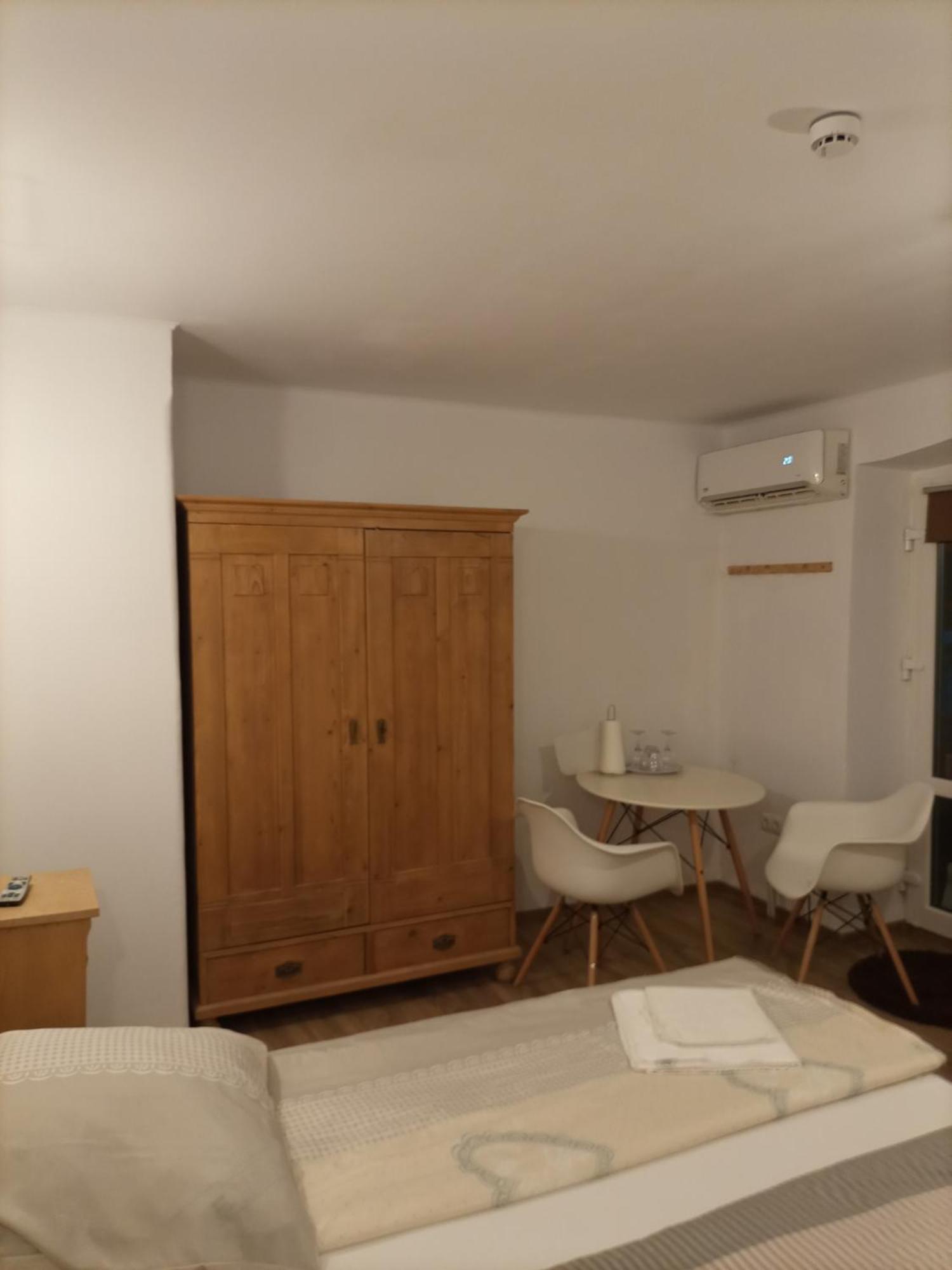 Gloria Apartments سيفِسوارا الغرفة الصورة